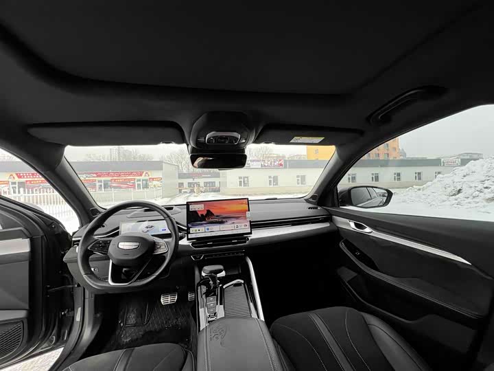 Geely Preface 2025 2025款 东方曜 2.0TD 望月版