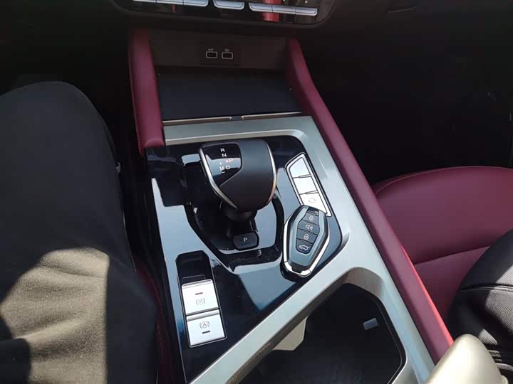 Jetour X70 2024 2024款 1.5T DCT跃享版 5座