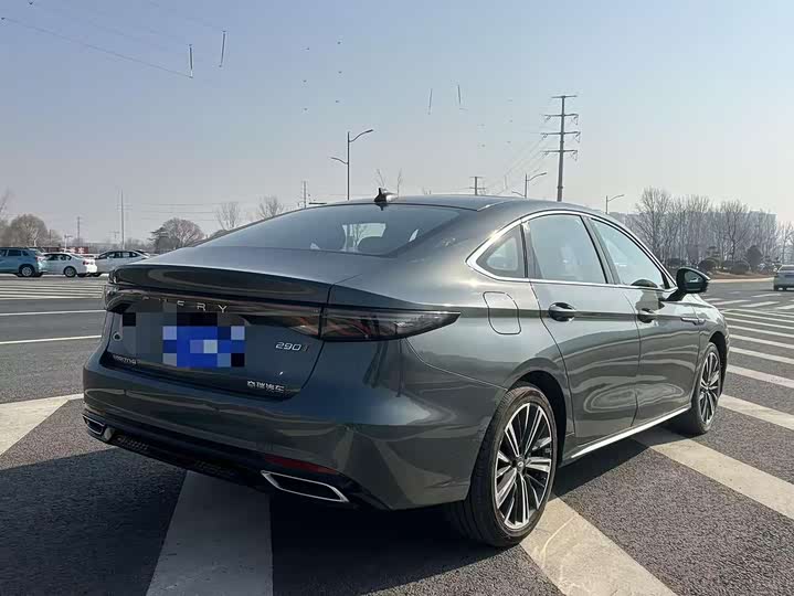 Chery Arrizo 8 Pro 2025 2025款 1.6T DCT 豪华型+