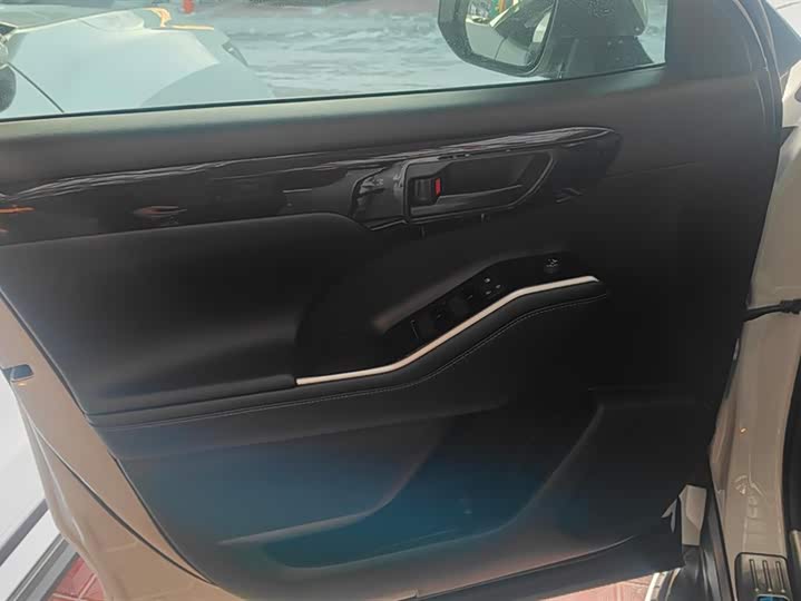 Toyota Highlander 2024 2024款 2.5L智能电混双擎四驱精英版 7座