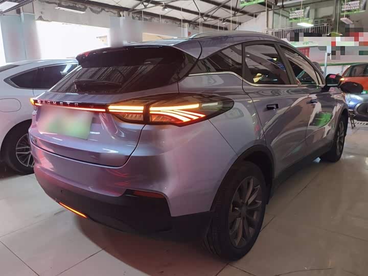 Geely Geometry M6 2022 2022款 450 新享型