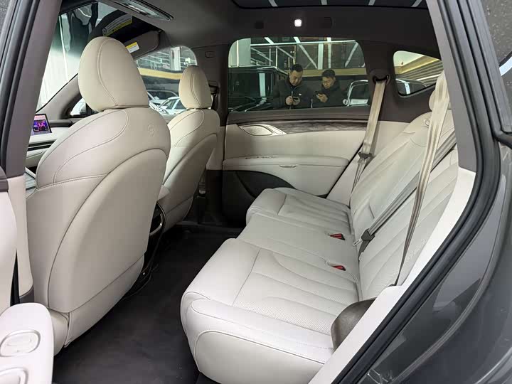 IM motors LS7 2025 2025款 焕新版 Ultra