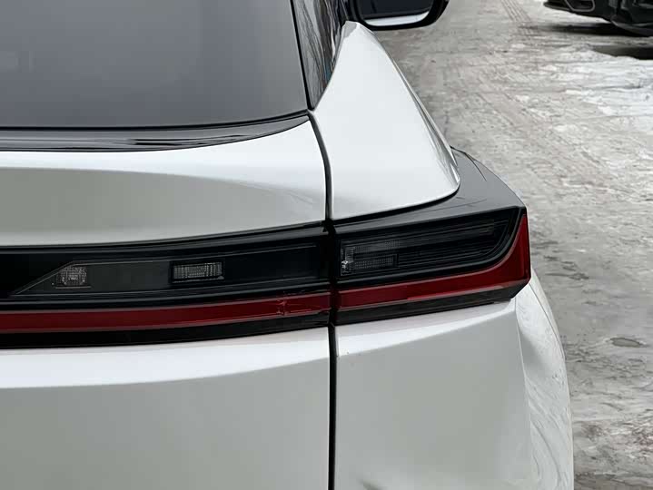 Lexus RZ 2023 2023款 450e 四驱纵享版