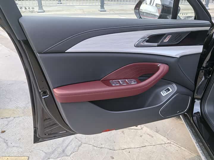 Hongqi H5 2025 2025款 1.5T DCT旗韵版