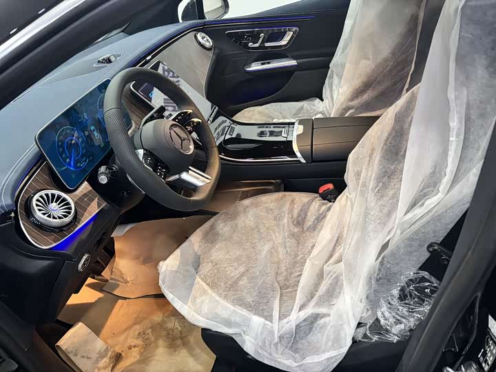 Mercedes-Benz EQE 2025 2025款 500 4MATIC 先锋版