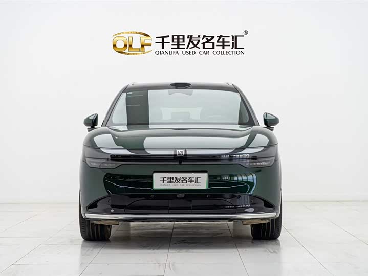 Zeekr 7X 2025 2025款 100kWh 长续航后驱智驾版