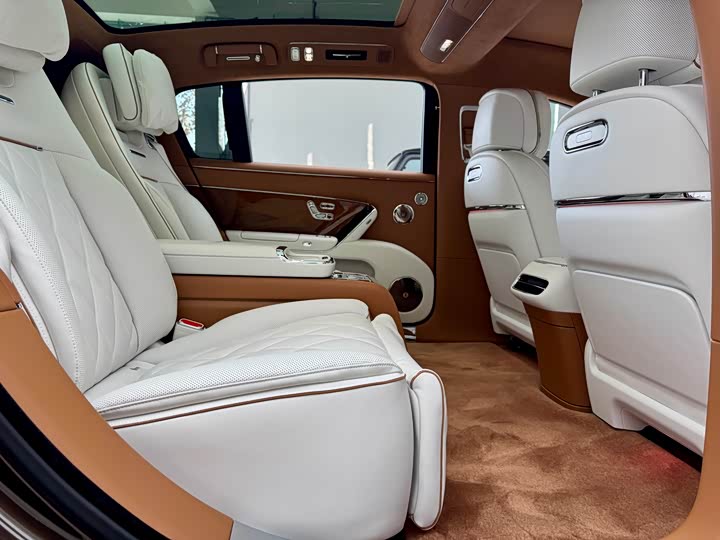 Maextro S800 2025 2025款 增程 星辉行政版 4座