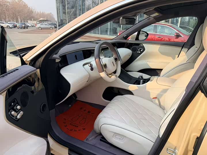 Avatr 11 2024 2024款 630 三激光后驱版