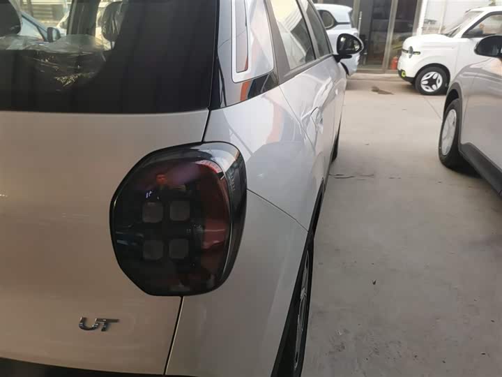 GAC Aion UT 2025 2025款 330星辉版