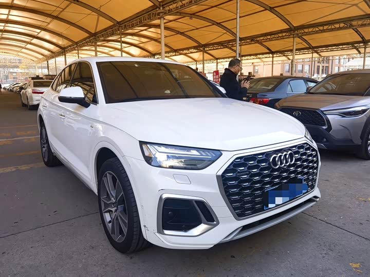 Audi Q5L Sportback 2022 2022款 45 TFSI 豪华型