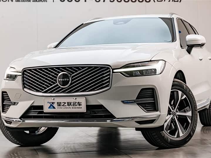 Volvo XC60 2026 2026款 B5 四驱智逸豪华版