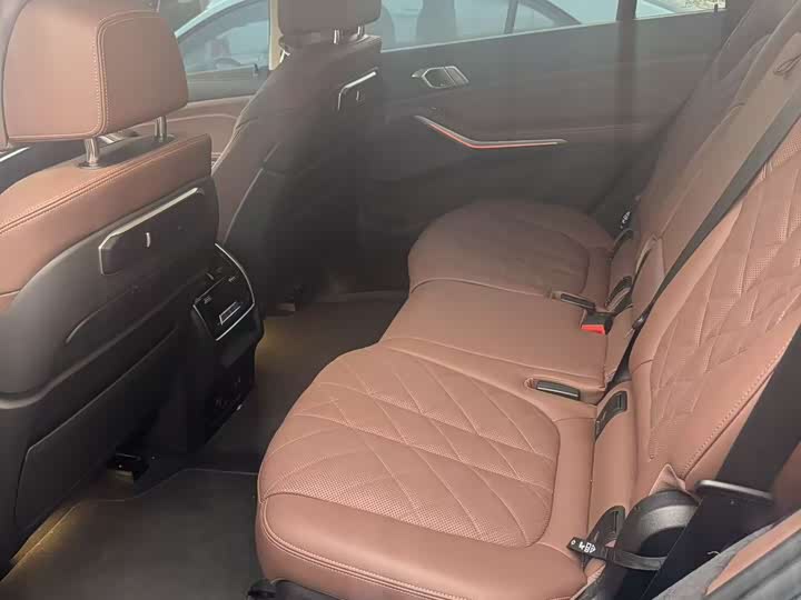 BMW X7 2023 2023款 xDrive40i 领先型豪华套装