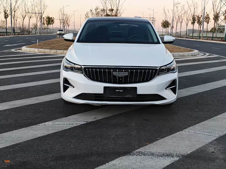 Geely Emgrand 2025 2025款 第4代 1.5L CVT星耀版
