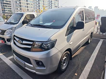 JAC Refine M3 2023 2023款 1.8L 5座经典版