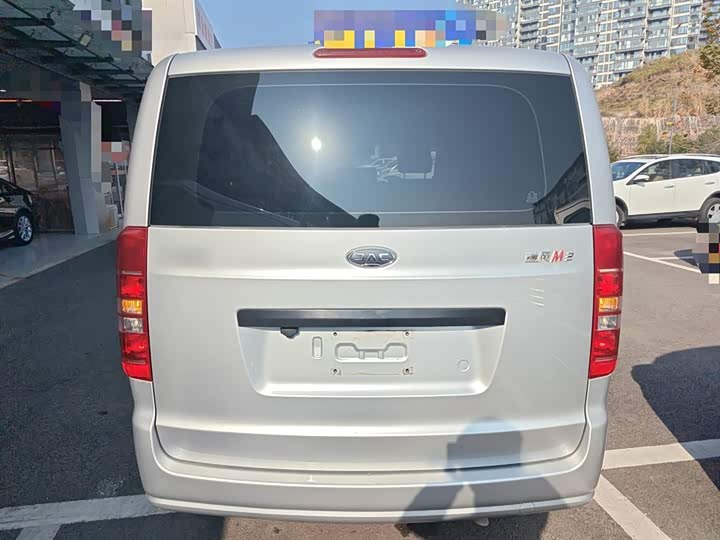 JAC Refine M3 2023 2023款 1.8L 5座经典版