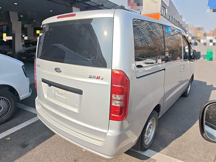 JAC Refine M3 2023 2023款 1.8L 5座经典版