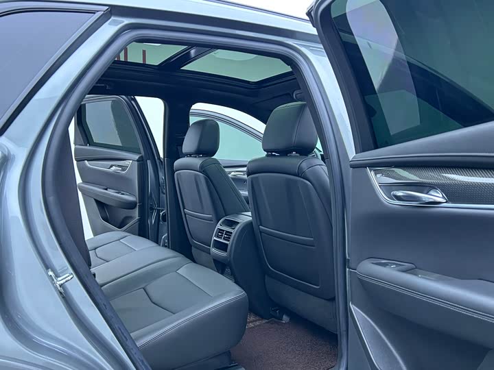 Cadillac XT5 2024 2024款 2.0T 四驱豪华型（蜂鸟版）