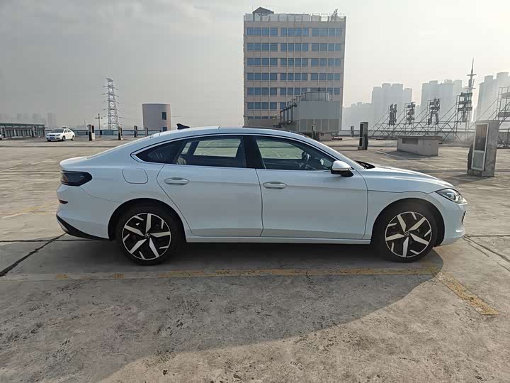 Volkswagen Lamando L 2024 2024款 凌渡L 280TSI DSG酷辣版