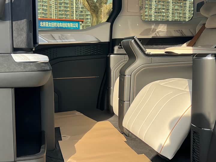 Zeekr 009 2024 2024款 光辉