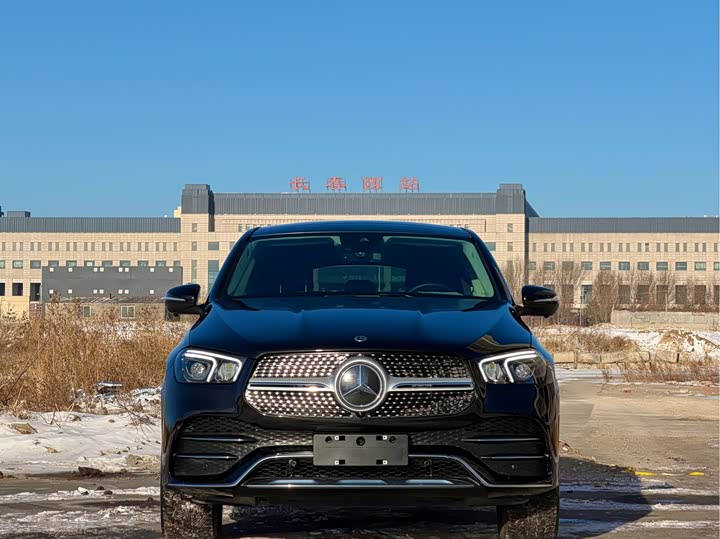 Mercedes-Benz GLE-Class Coupe 2023 2023款 GLE 350 4MATIC 轿跑SUV 时尚型