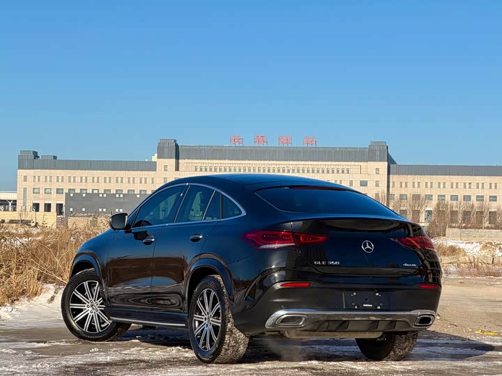 Mercedes-Benz GLE-Class Coupe 2023 2023款 GLE 350 4MATIC 轿跑SUV 时尚型