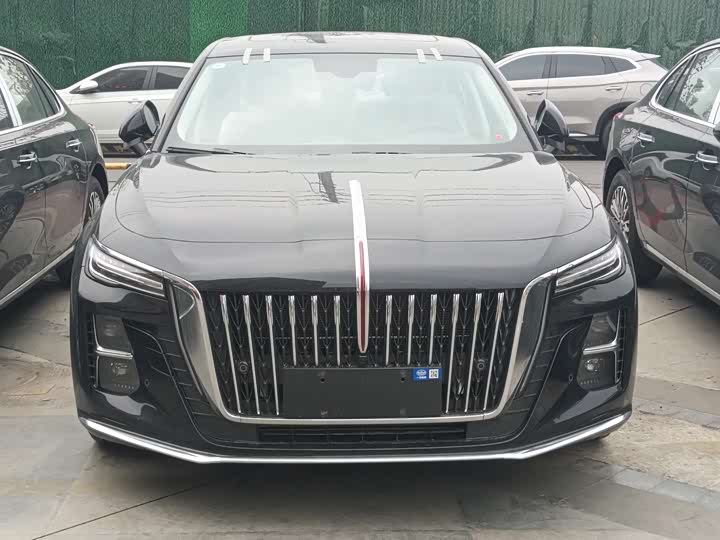 2025 Hongqi H5