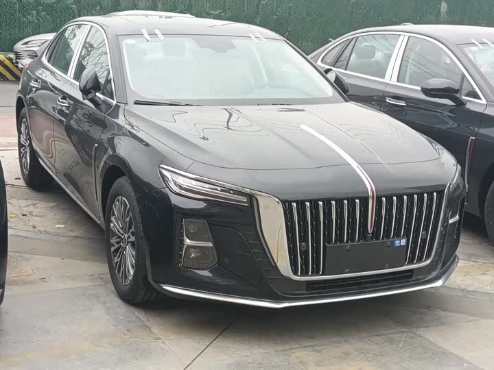 2025 Hongqi H5