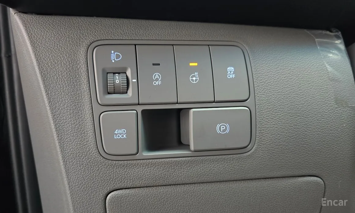 Hyundai Staria 2021 4WD Lounge 9-Seater