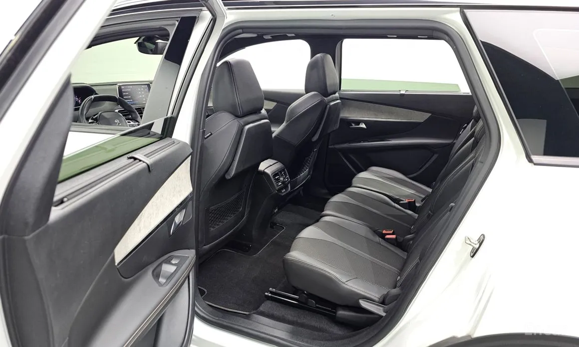 Peugeot 5008 2017 1.2 Pure Tech GT Pack