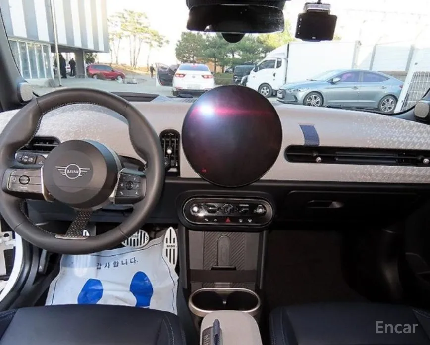 Mini Cooper 2024 5 Door Favoured