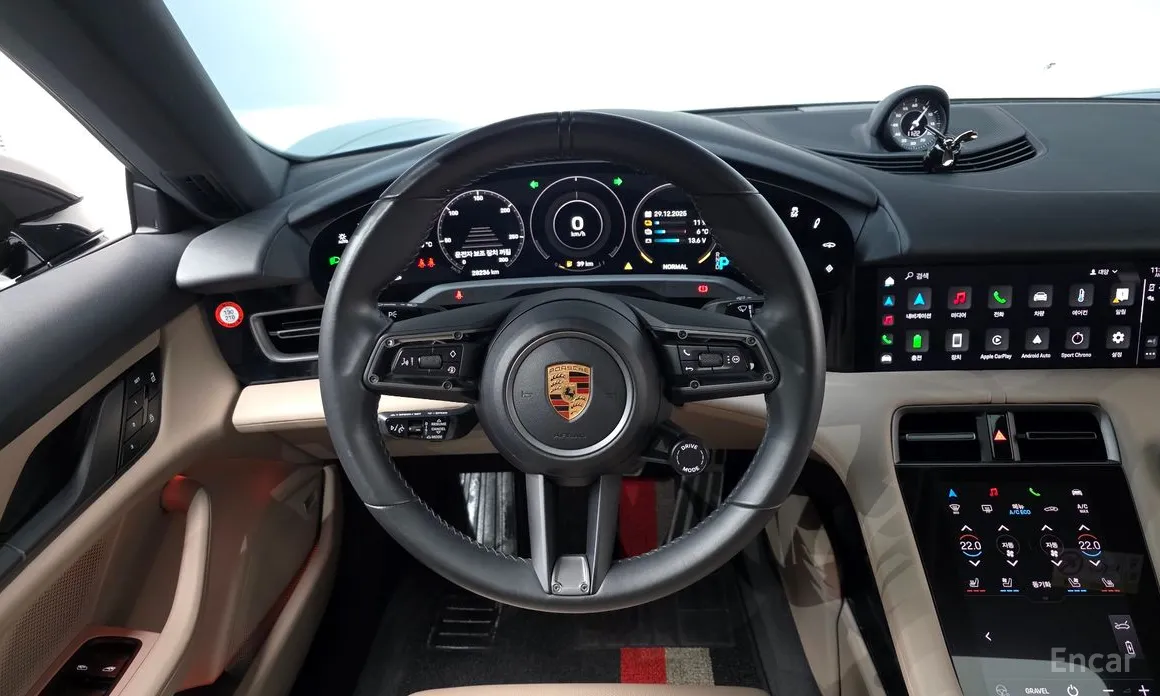 Porsche Taycan 2020 4S Cross Turismo