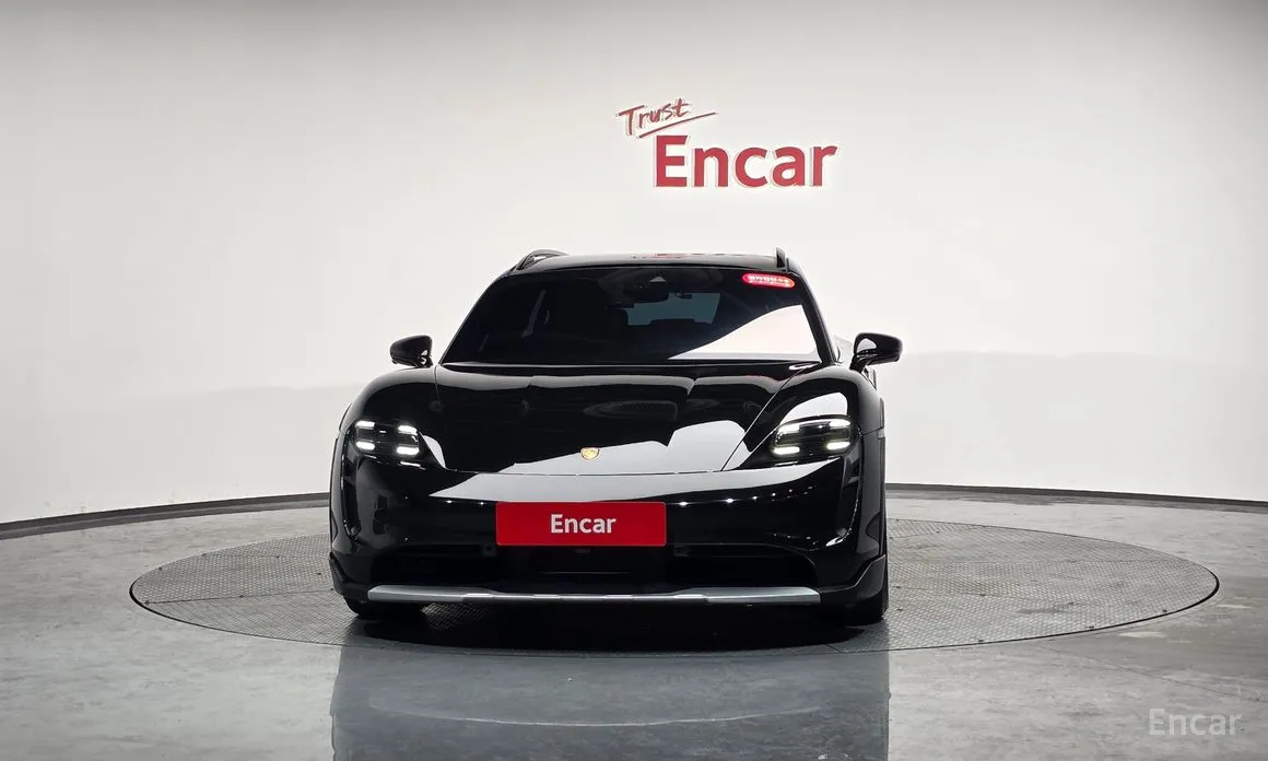 Porsche Taycan 2020 4S Cross Turismo