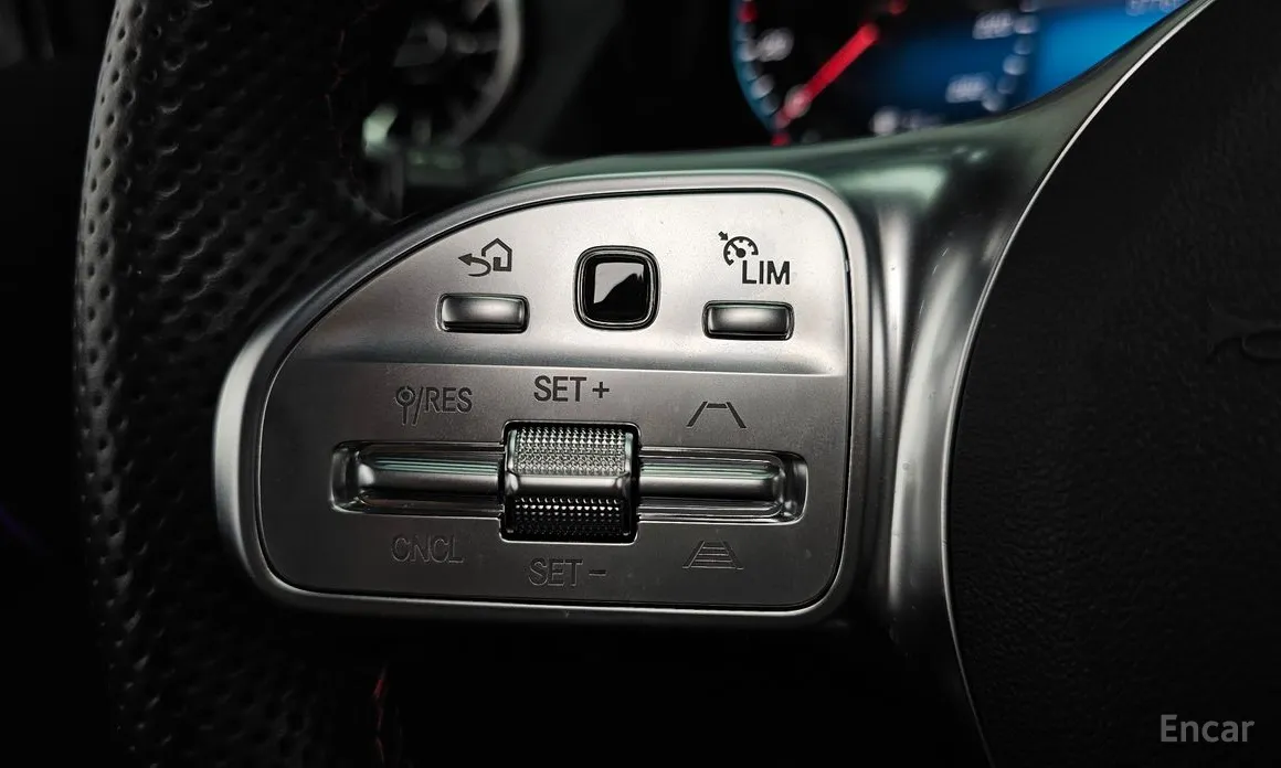 Mercedes-Benz GLA-Class 2020 GLA250 4MATIC