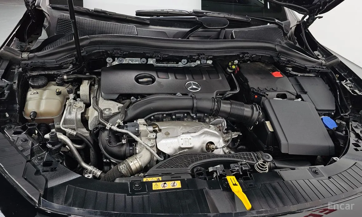 Mercedes-Benz GLA-Class 2020 GLA250 4MATIC