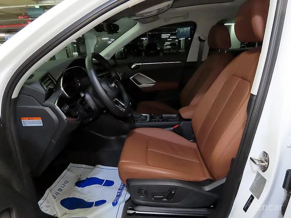 Audi Q3 2018 40 TFSI Quatrro Sport Back