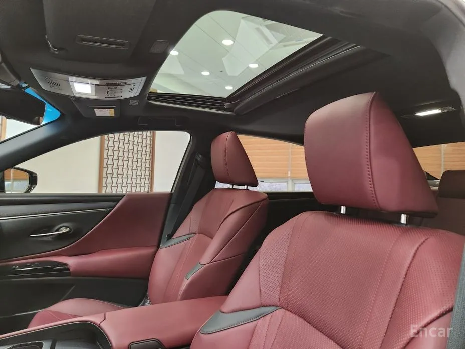 Lexus ES 2018 Luxury Plus