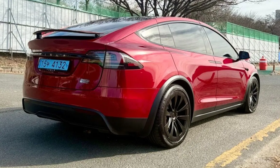 Tesla Model X 2018 Plaid