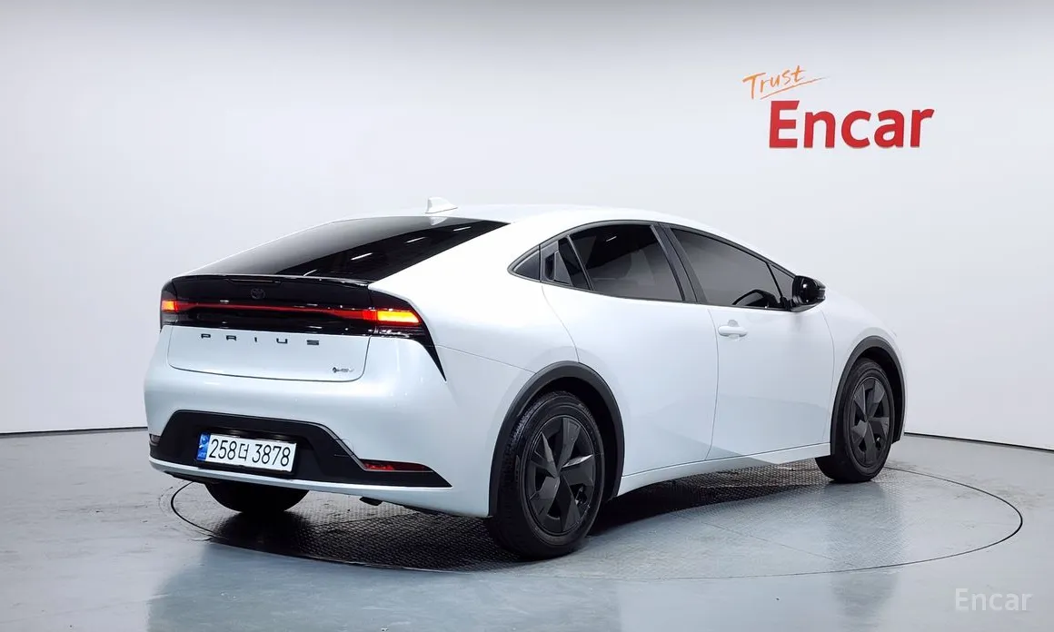 Toyota Prius 2023 2.0 LE