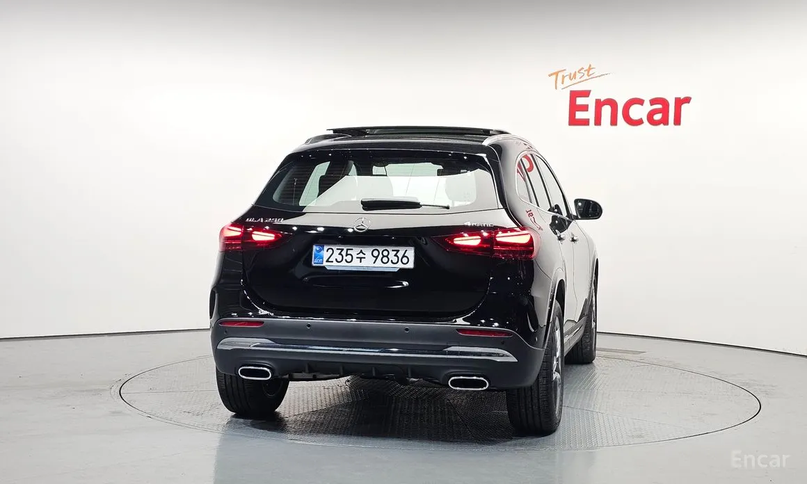 Mercedes-Benz GLA-Class 2020 GLA250 4MATIC