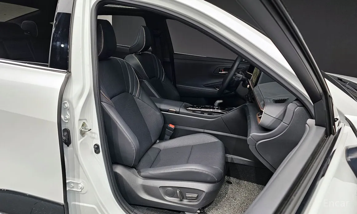 Toyota Crown 2023 2.5 4WD Hybrid