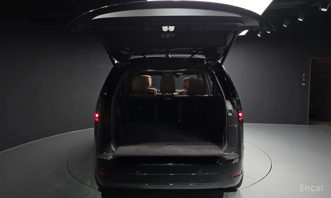 Land Rover Discovery 2017 P360 Dynamic HSE