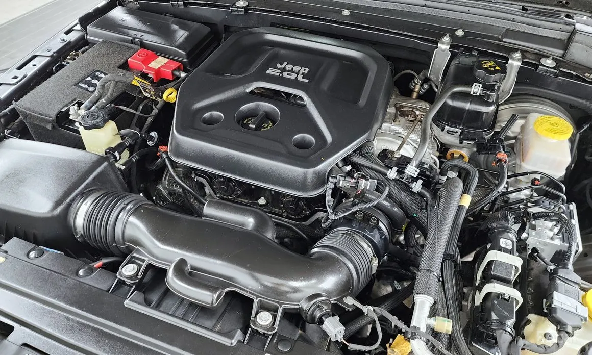 Jeep Wrangler 2018 2.0 Overland Power Top 4Door