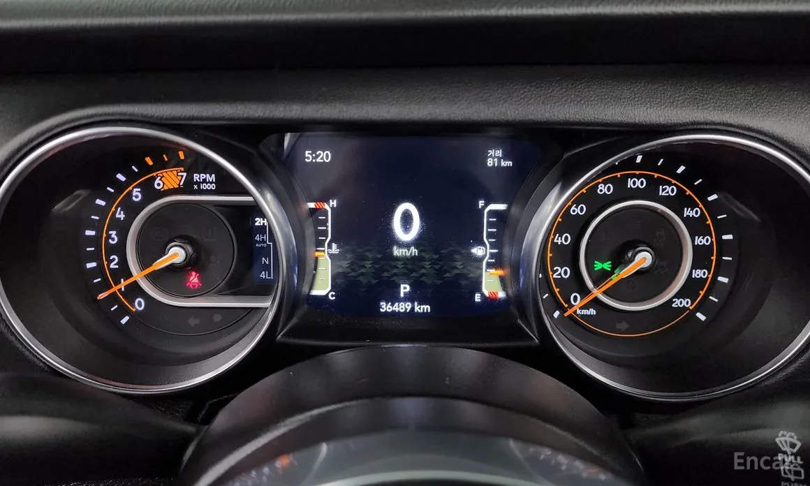 Jeep Wrangler 2018 2.0 Overland Power Top 4Door