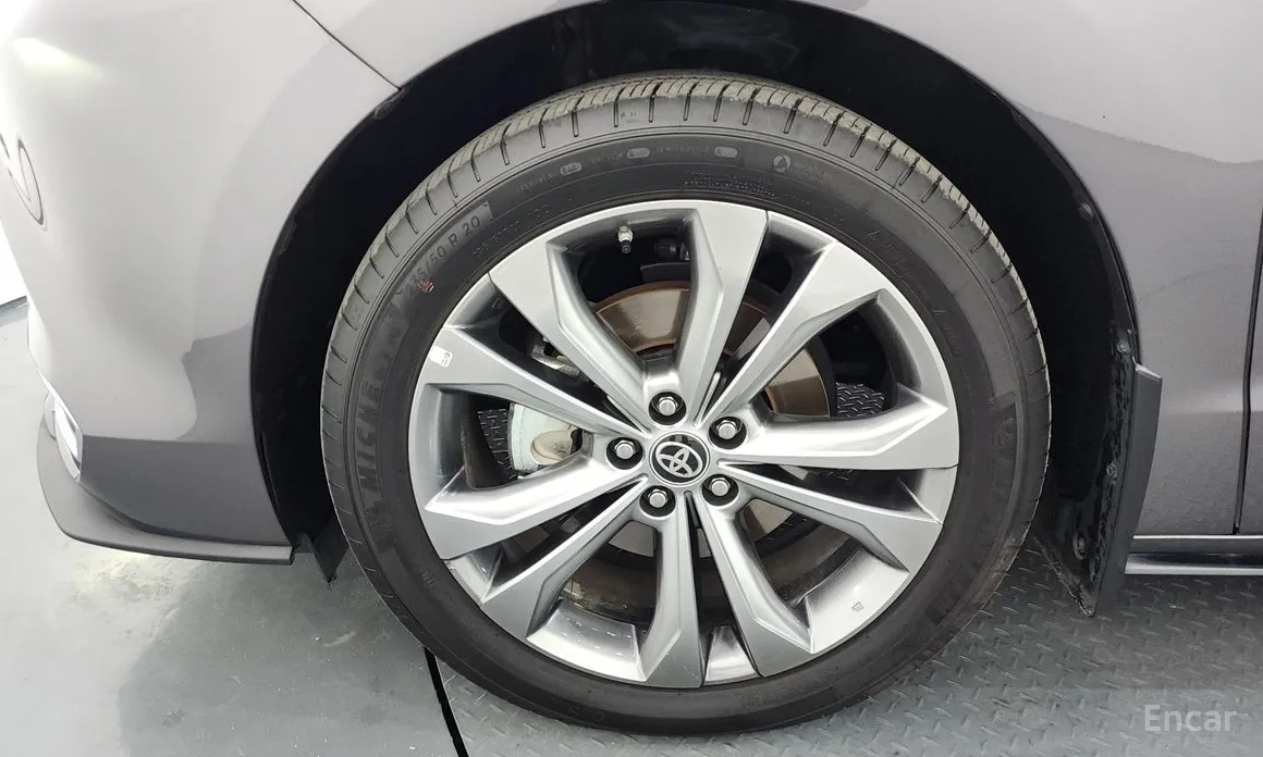 Toyota Sienna 2020 2.5 Hybrid 2WD