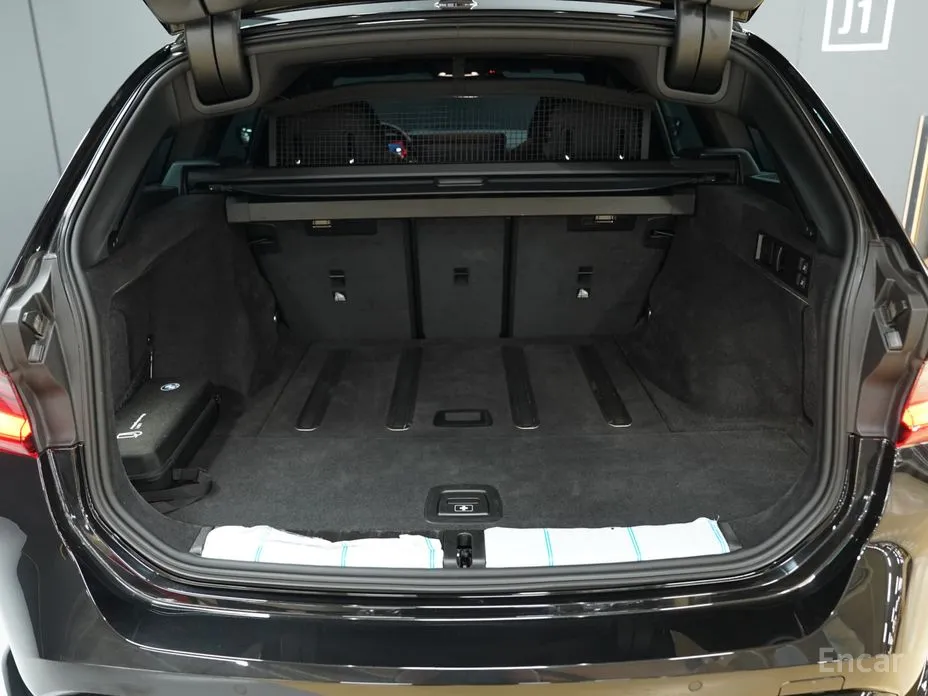 BMW M3 2021 M3 Touring Competition M xDrive