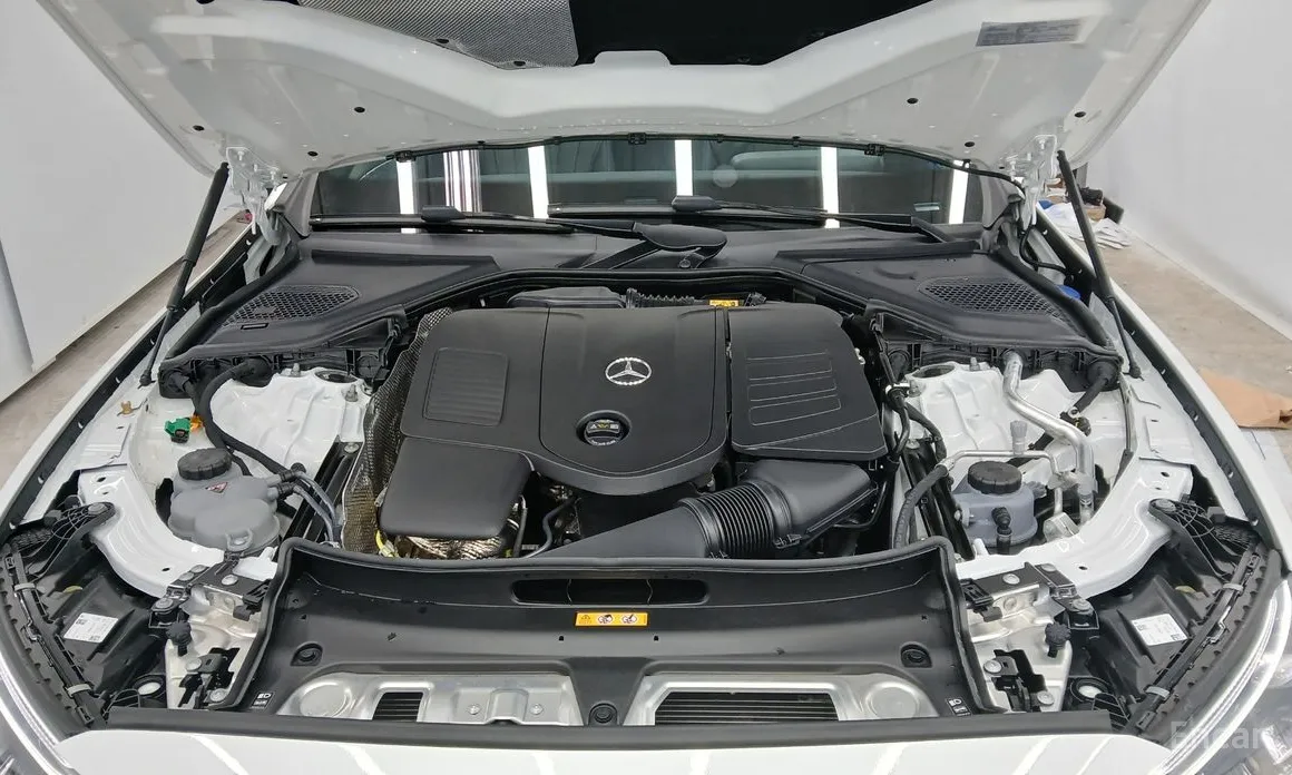 Mercedes-Benz E-Class 2024 E350e 4MATIC