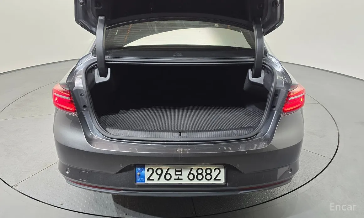 Renault SM6 2020 2.0 LPe LE