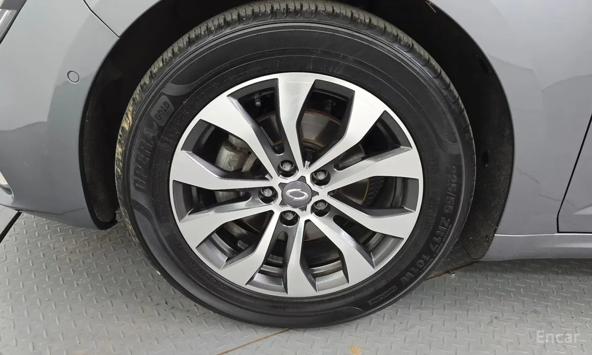 Renault SM6 2020 2.0 LPe LE