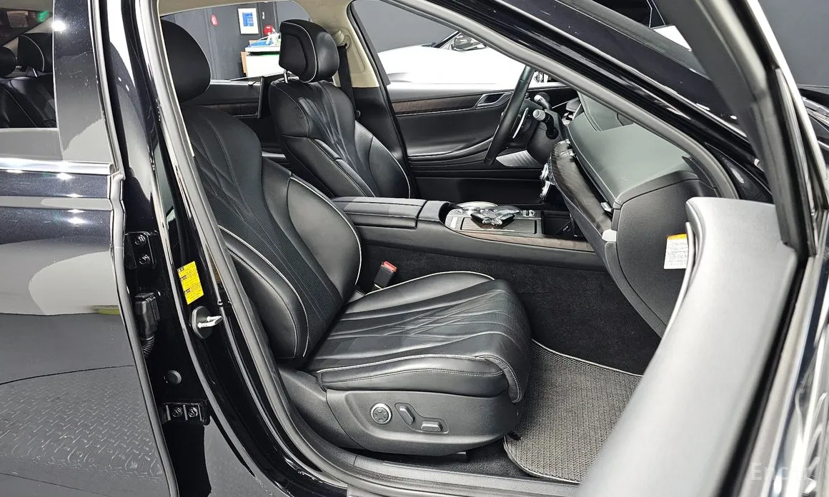 Genesis G80 2021 e-AWD