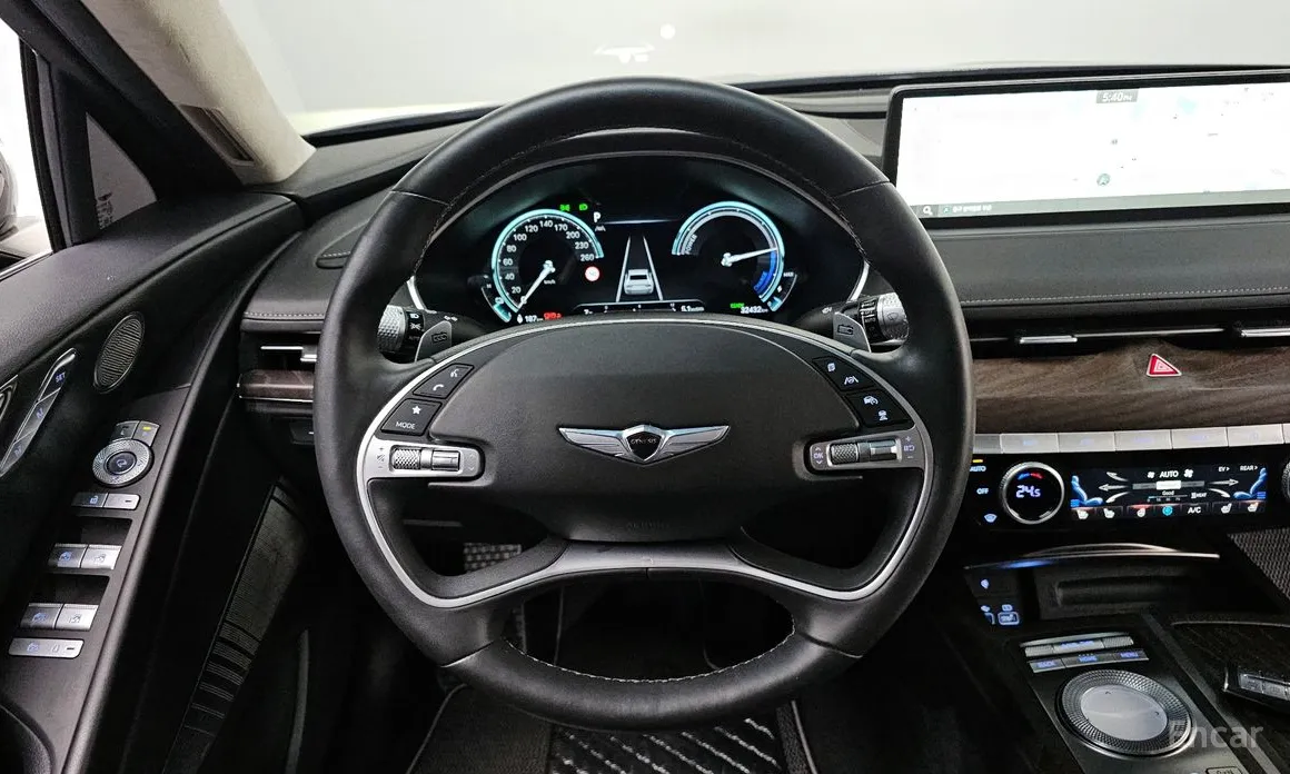 Genesis G80 2021 e-AWD